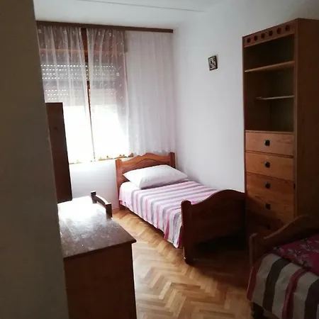 Luka Apartment